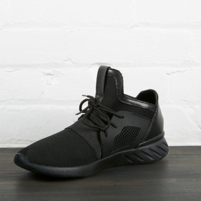 Кроссовки Снежинка (демо)